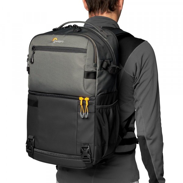 Lowepro Fastpack BP 250 AW III (sivi) pregrada za laptop 13